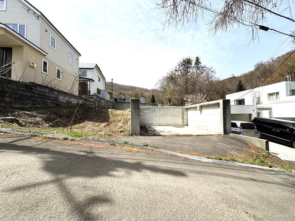 北海道札幌市南区藻岩下５ 1480万円