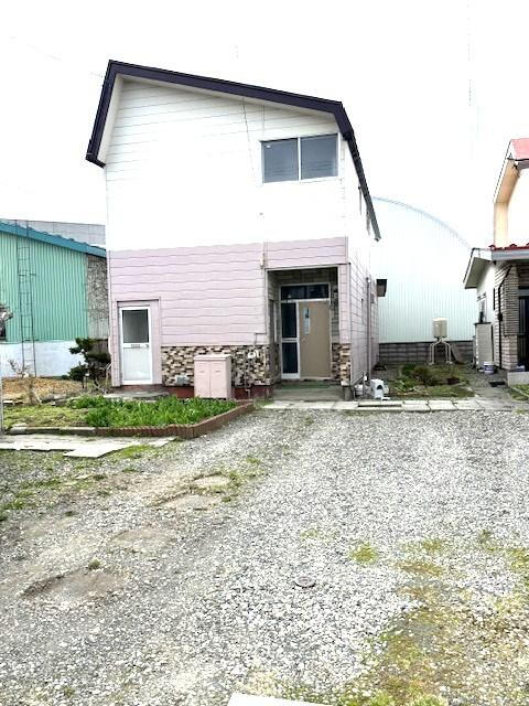 北海道札幌市東区苗穂町１０ 2200万円