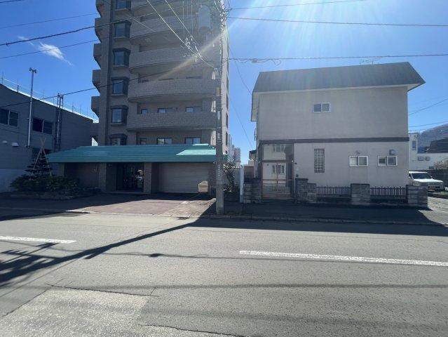 北海道札幌市中央区南十九条西９ 5000万円