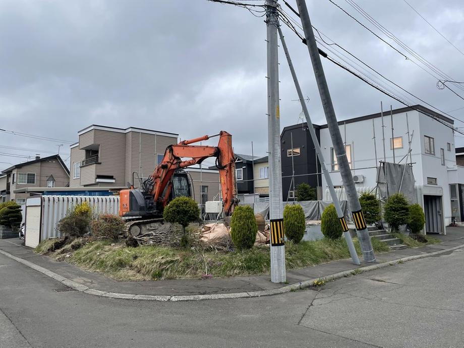 北海道札幌市厚別区厚別北三条３ 2495万円