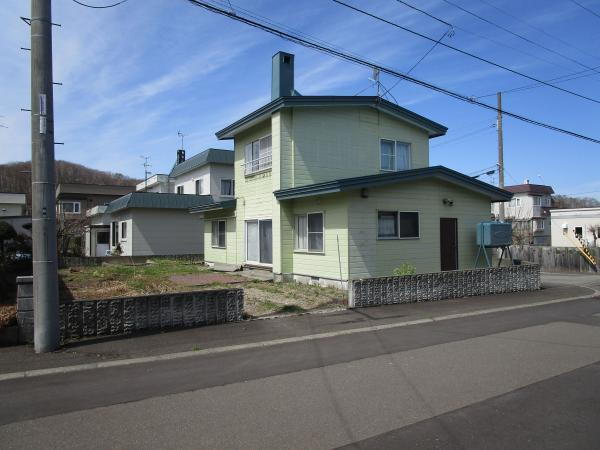北海道札幌市南区常盤一条２ 890万円