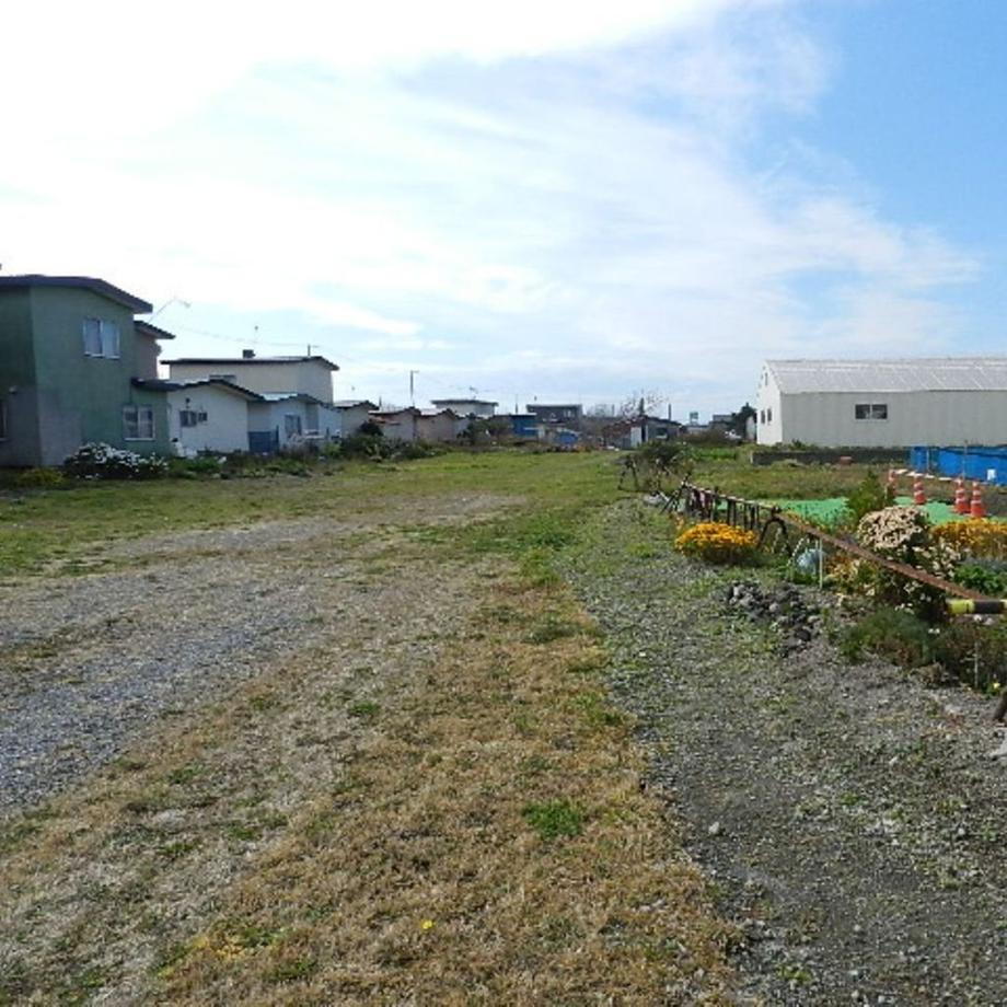 北海道苫小牧市字錦岡 100万円