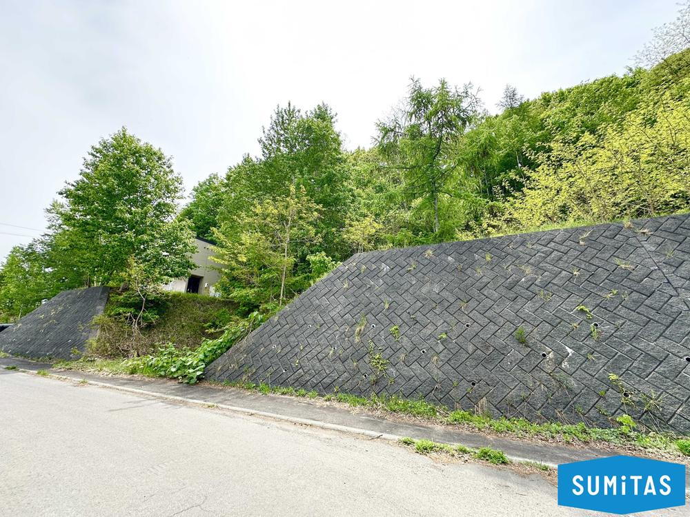 北海道札幌市手稲区稲穂五条３ 300万円