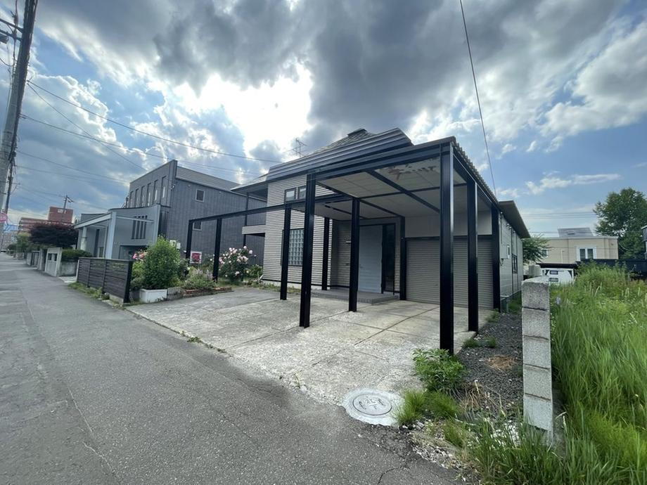 北海道札幌市南区真駒内南町２ 2480万円
