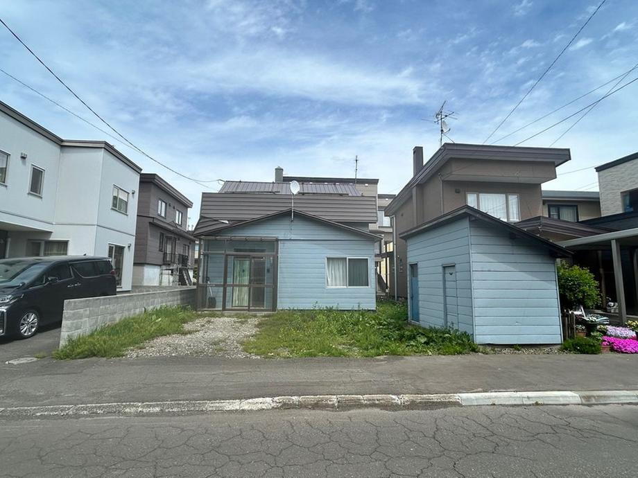 北海道札幌市東区北十九条東１７ 2380万円