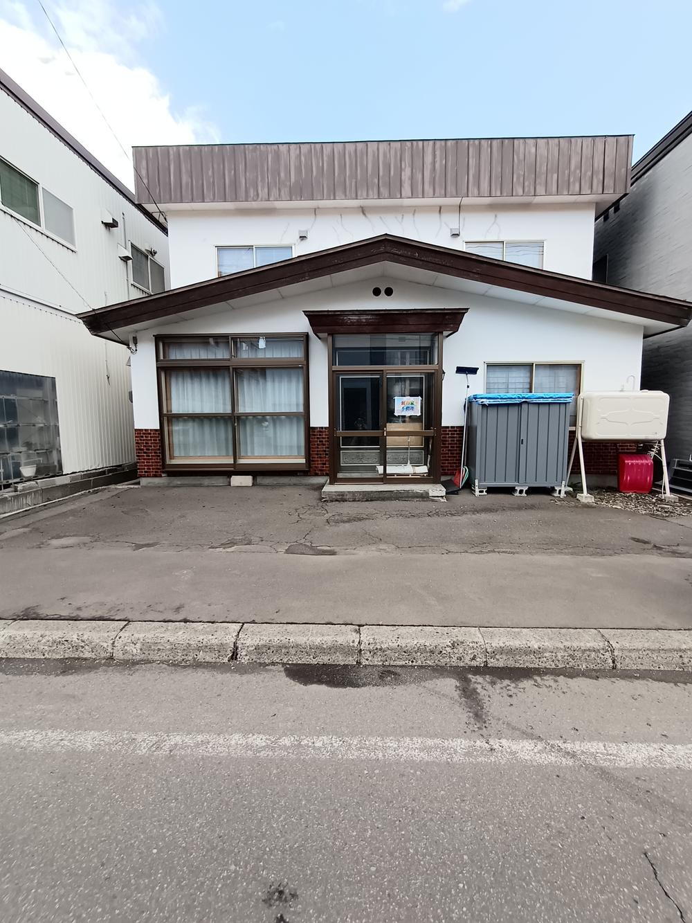 北海道札幌市白石区北郷二条７ 1480万円