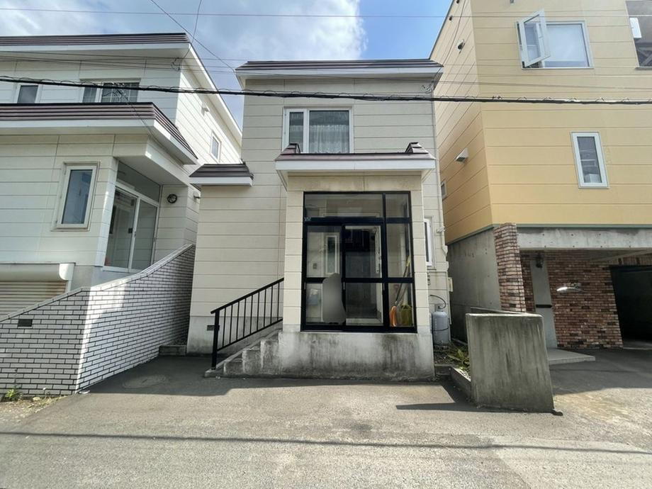 北海道札幌市東区北十四条東１ 2480万円
