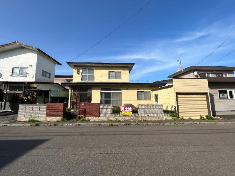 北海道北斗市七重浜２ 880万円