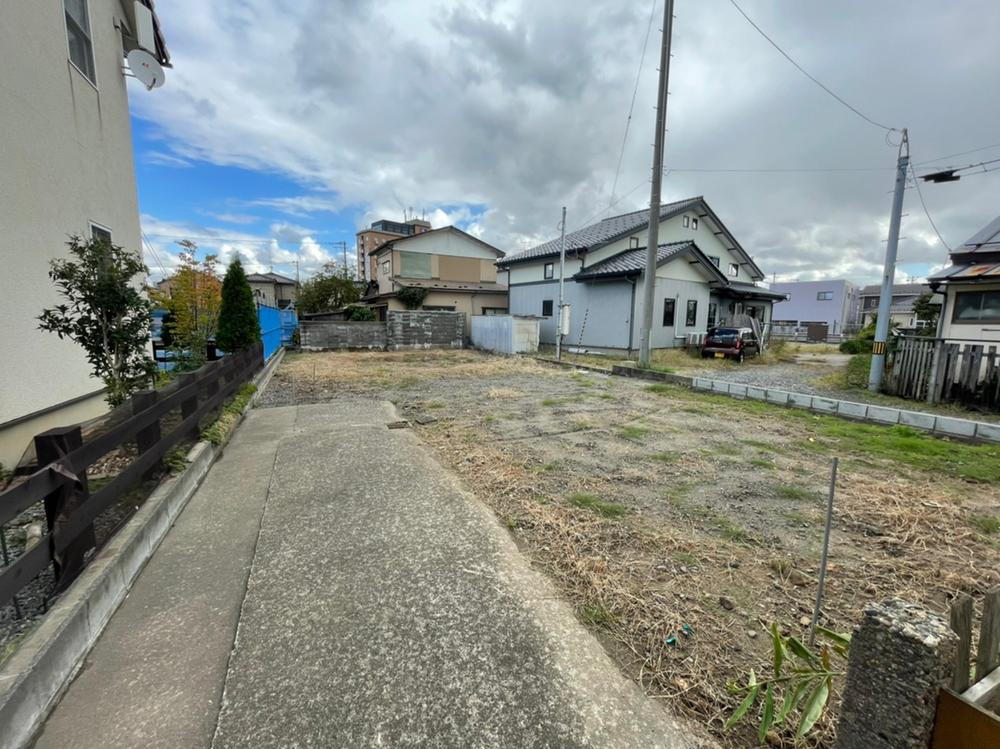 山形県酒田市入船町 130万円
