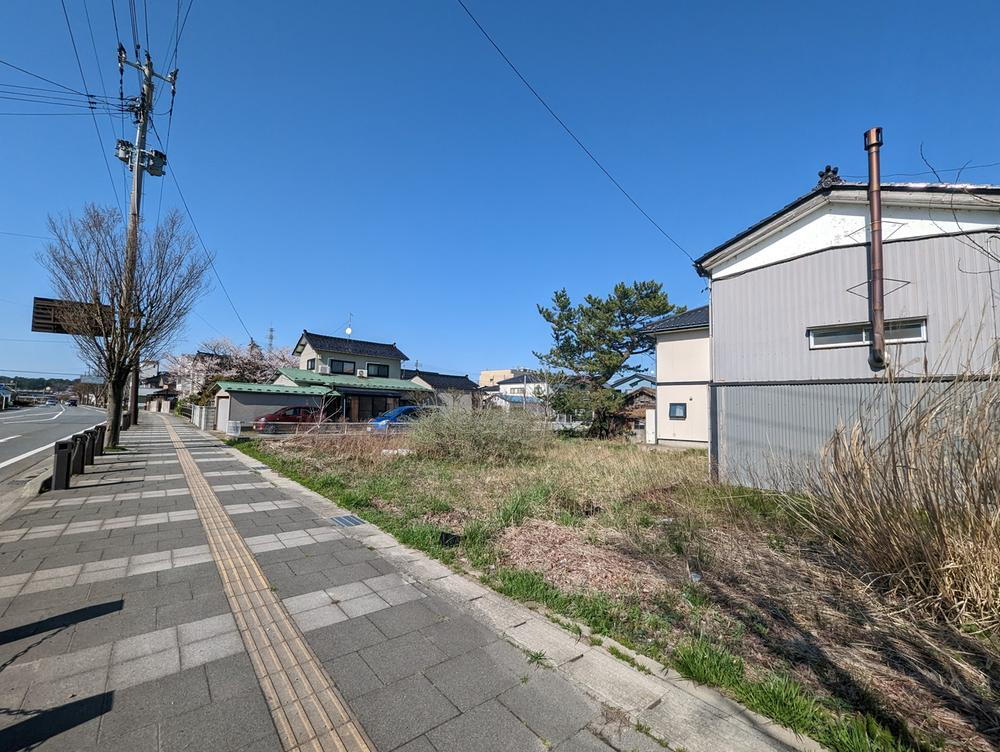 山形県酒田市入船町 498万円