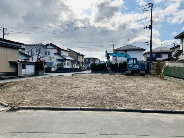 秋田県秋田市広面字樋口 1340万円