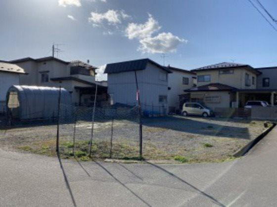 青森県弘前市大字石川字村元 220万円