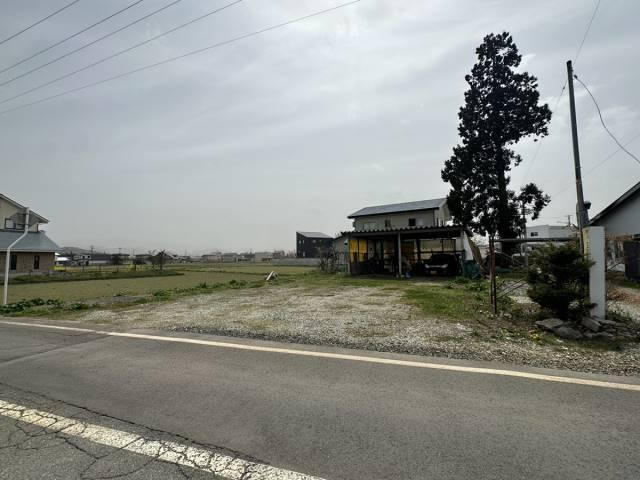 山形県米沢市中田町 土地