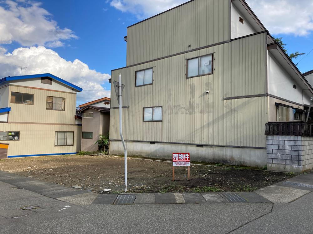 秋田県横手市南町 土地