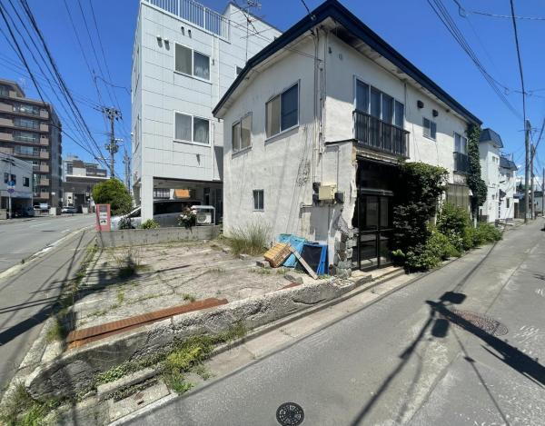 青森県青森市中央１ 1200万円