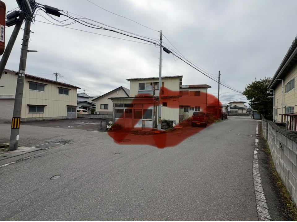 福島県会津若松市八日町 890万円