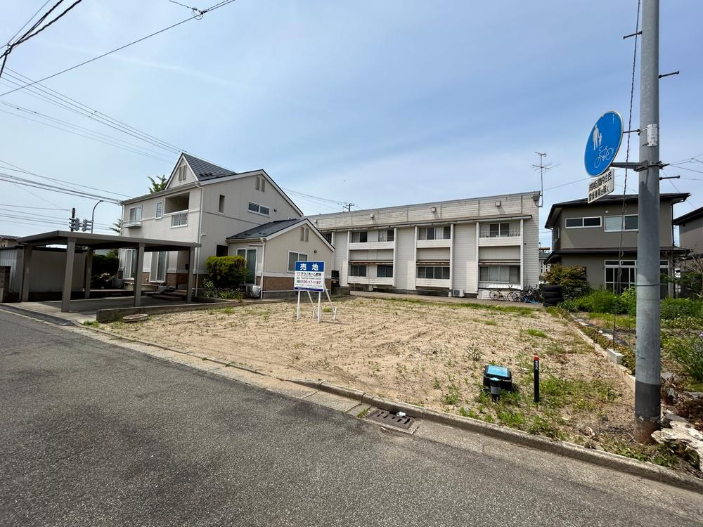 秋田県秋田市保戸野八丁 1298万円