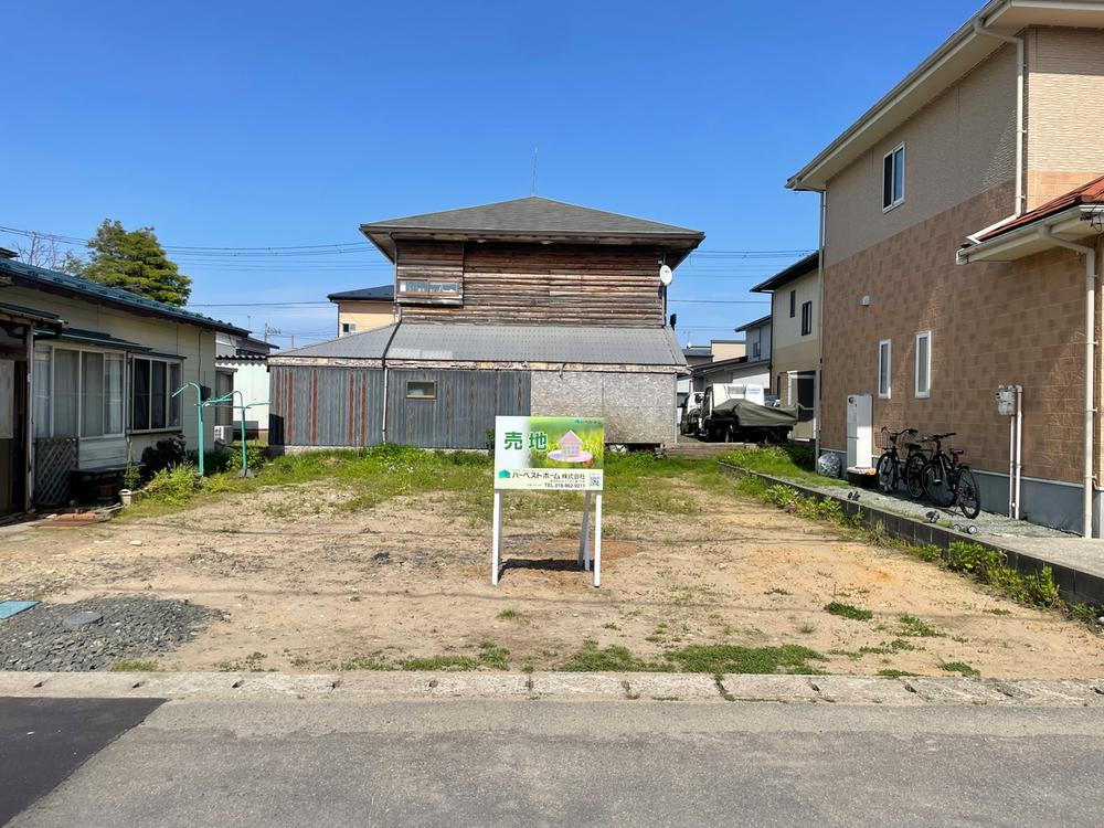 秋田県秋田市牛島東７ 630万円