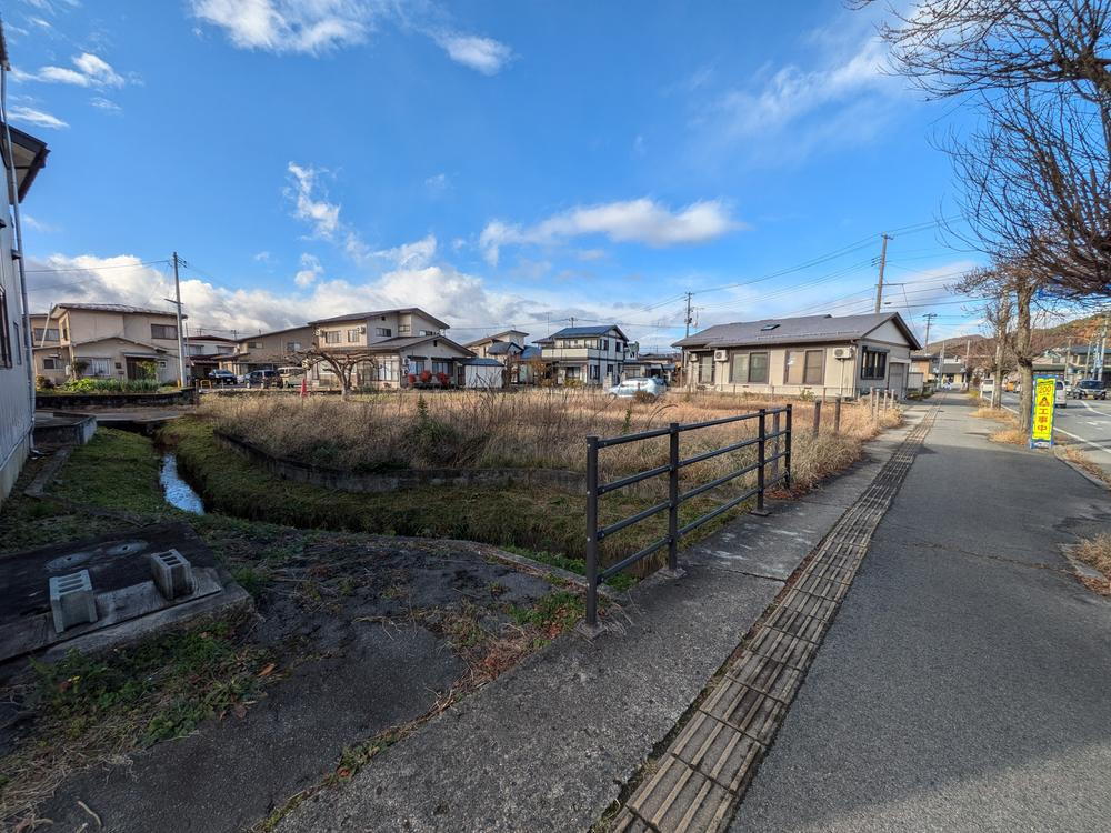山形県南陽市椚塚 650万円