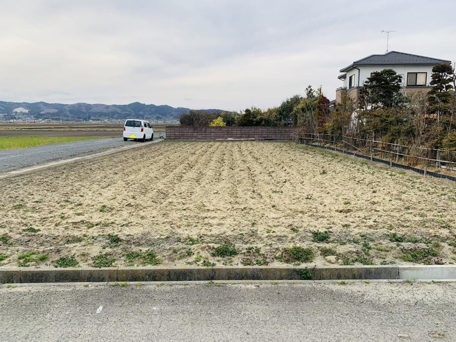 宮城県亘理郡亘理町長瀞字西谷地 180万円