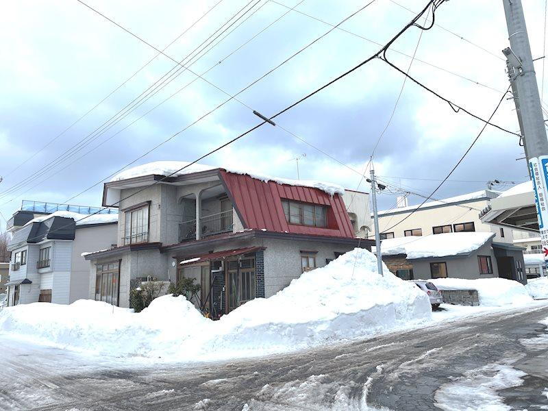青森県青森市合浦１ 570万円