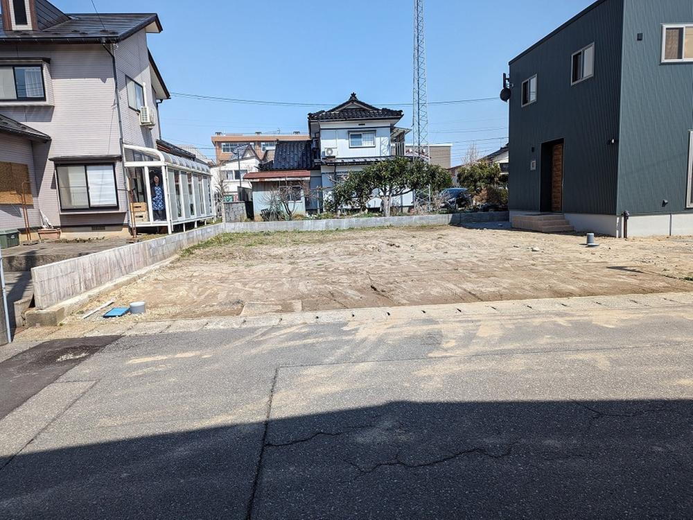 山形県鶴岡市朝暘町 490万円