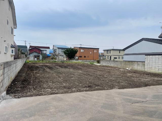 青森県黒石市幸町 560万円