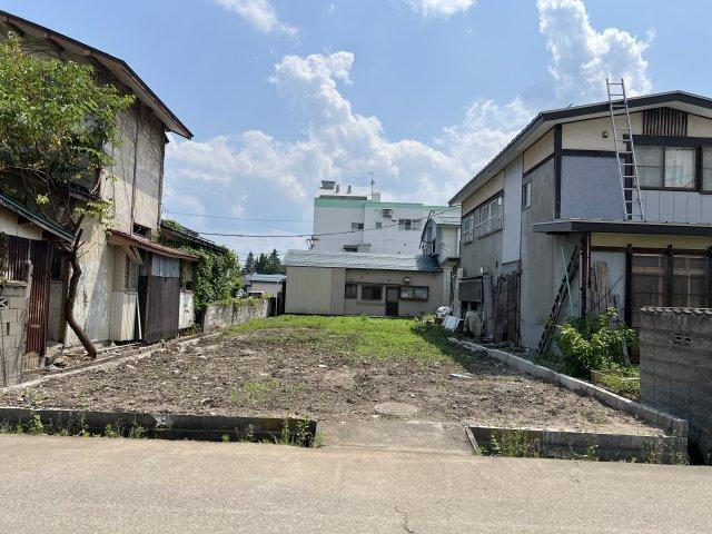 秋田県横手市神明町 480万円