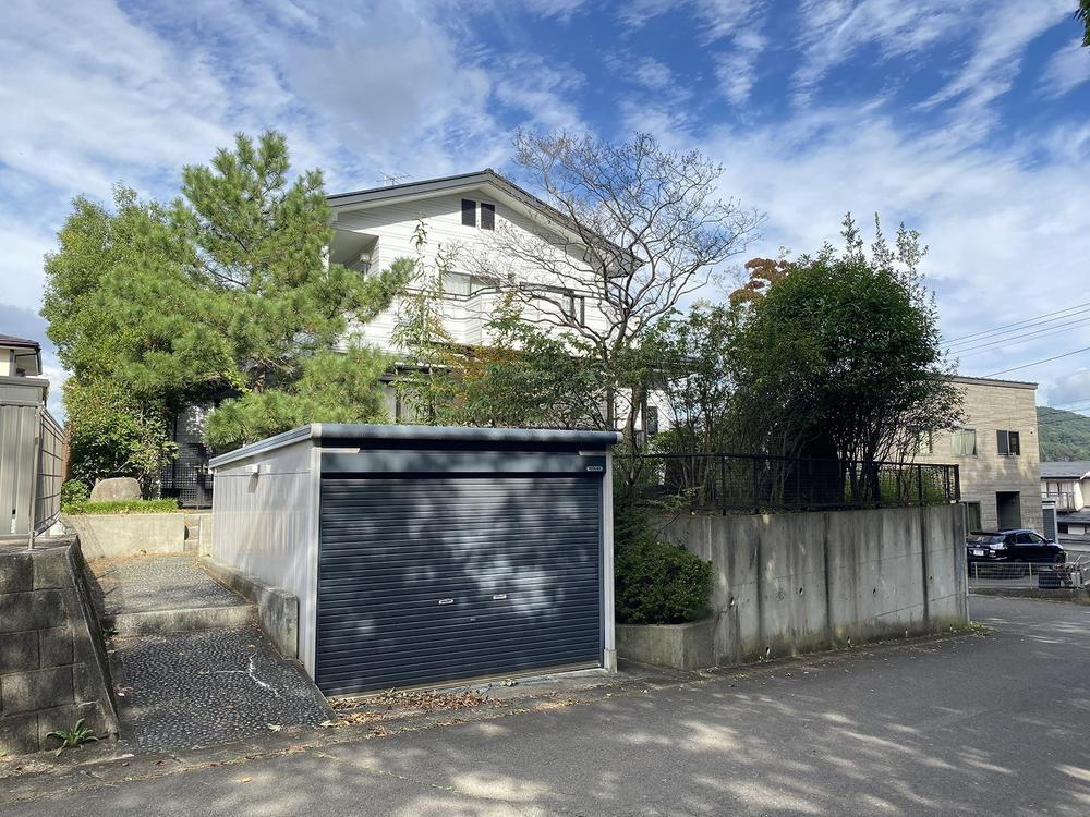 宮城県仙台市青葉区西花苑２ 2280万円