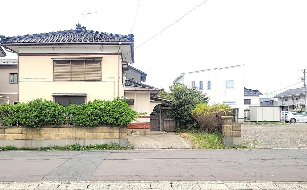 山形県酒田市上安町１ 880万円