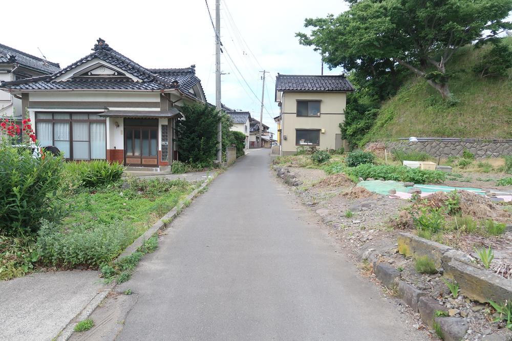 秋田県にかほ市三森字浜田 290万円