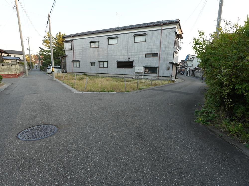 山形県酒田市光ケ丘４ 土地