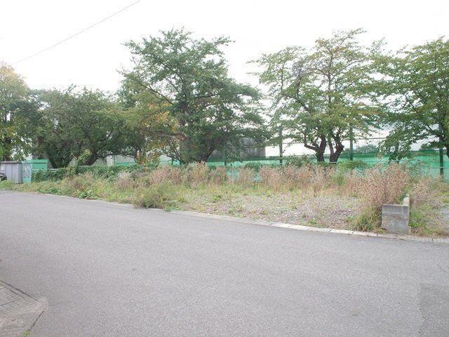 青森県青森市岡造道２ 500万円