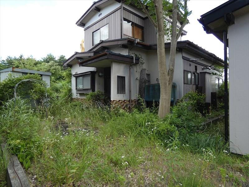 青森県八戸市大字新井田字塩入 250万円