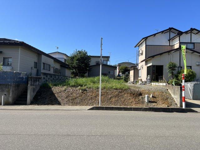 秋田県横手市朝日が丘３ 土地