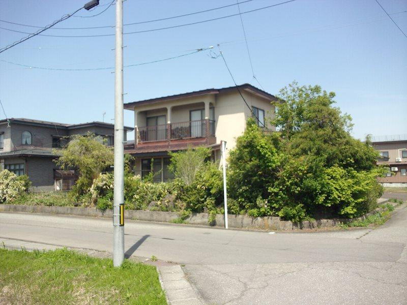 秋田県大仙市大曲田町 540万円