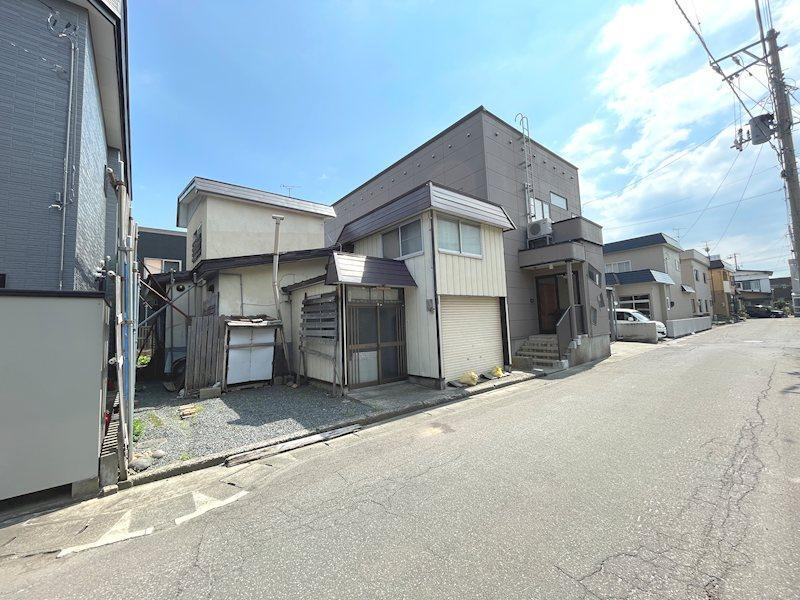 青森県青森市金沢５ 580万円