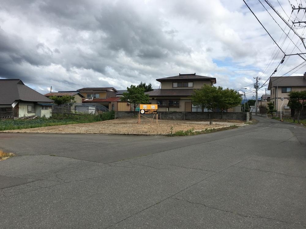 山形県米沢市中田町 土地