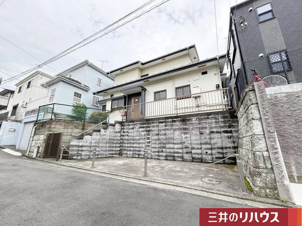神奈川県横浜市泉区白百合１ 2980万円