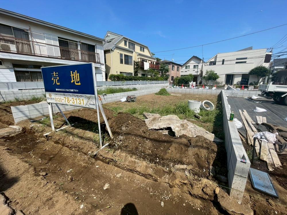 東京都目黒区上目黒５ 14520万円
