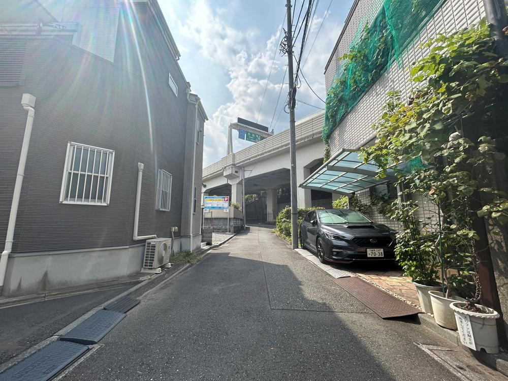 東京都新宿区南元町 9380万円