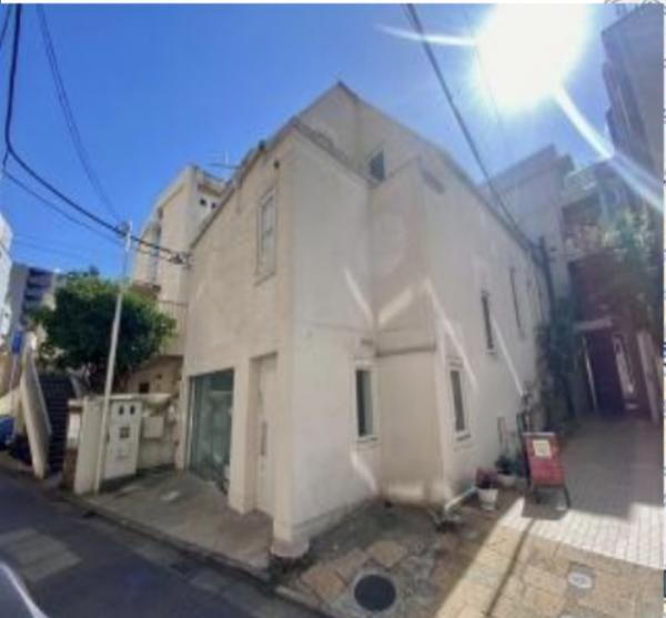 東京都港区南青山４ 土地