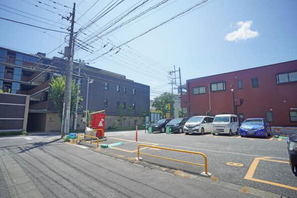 神奈川県川崎市中原区小杉陣屋町１ 27400万円