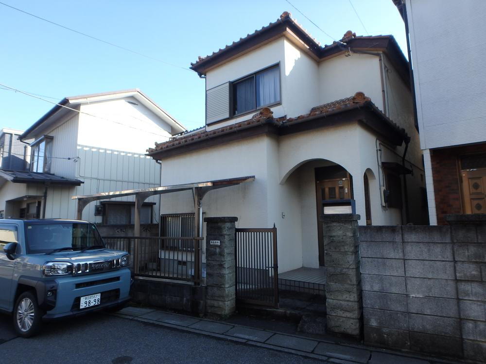 埼玉県春日部市粕壁東５ 1200万円