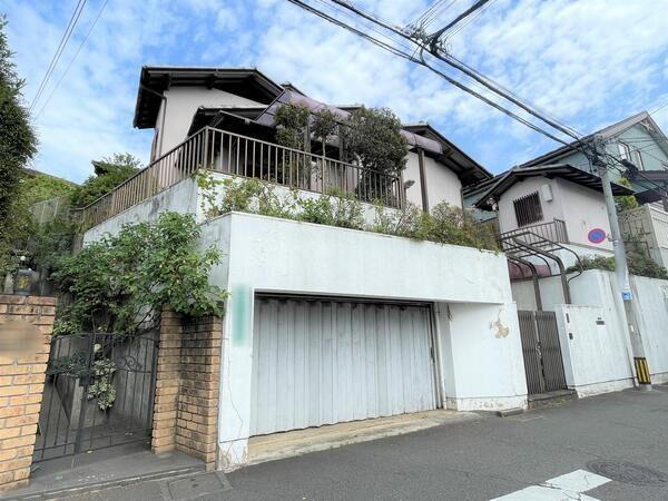 東京都国分寺市光町１ 18000万円