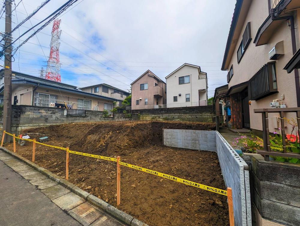 神奈川県横須賀市ハイランド２ 2280万円