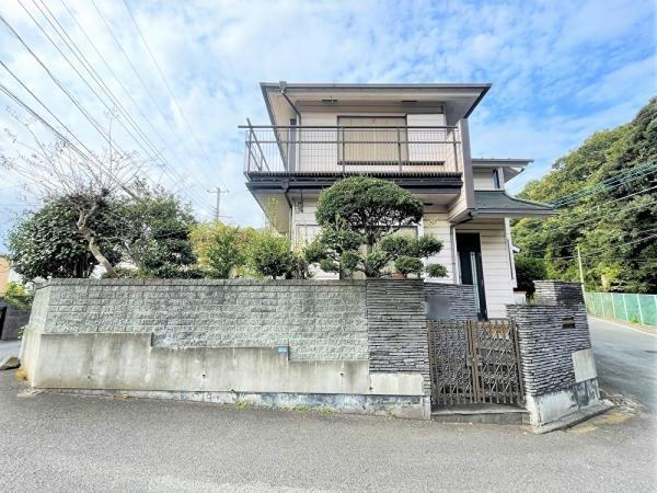 神奈川県横浜市旭区白根２ 3680万円