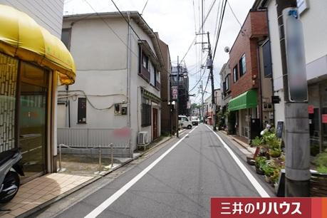 東京都世田谷区豪徳寺１ 15200万円