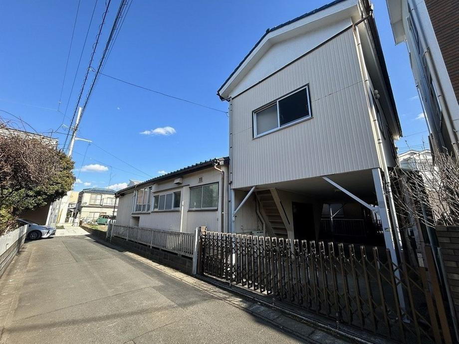 神奈川県綾瀬市落合南３ 2590万円