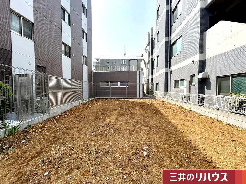 東京都三鷹市下連雀７ 7180万円